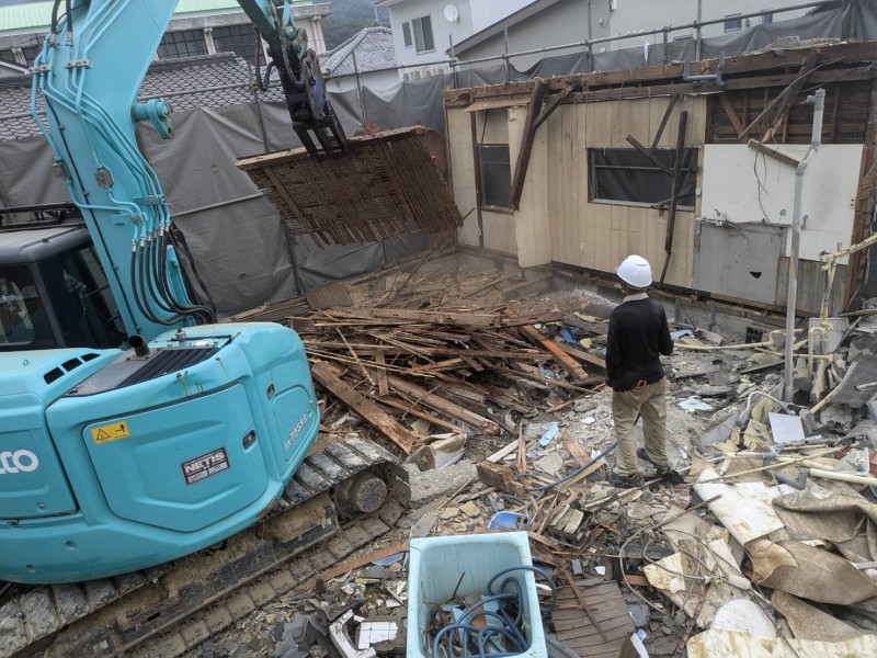 2025年09月12日(金) 23:58の投稿「2025年09月12日(金)メガネ班牛尾です」の画像
