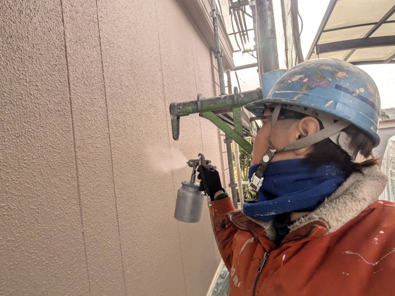 2025年12月12日(金) 23:58の投稿「2025年12月12日(金)メガネ班牛尾です」の画像